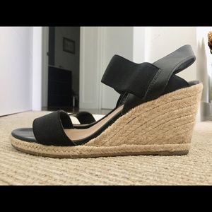 Merona black wedges